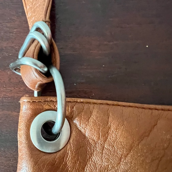 Stone Mountain Leather Crossbody Bag - Picture 11 of 14